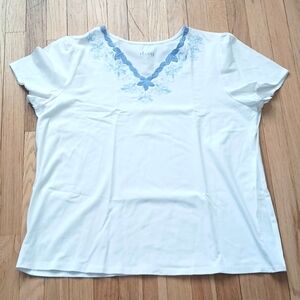 d&co. Top White size 1X